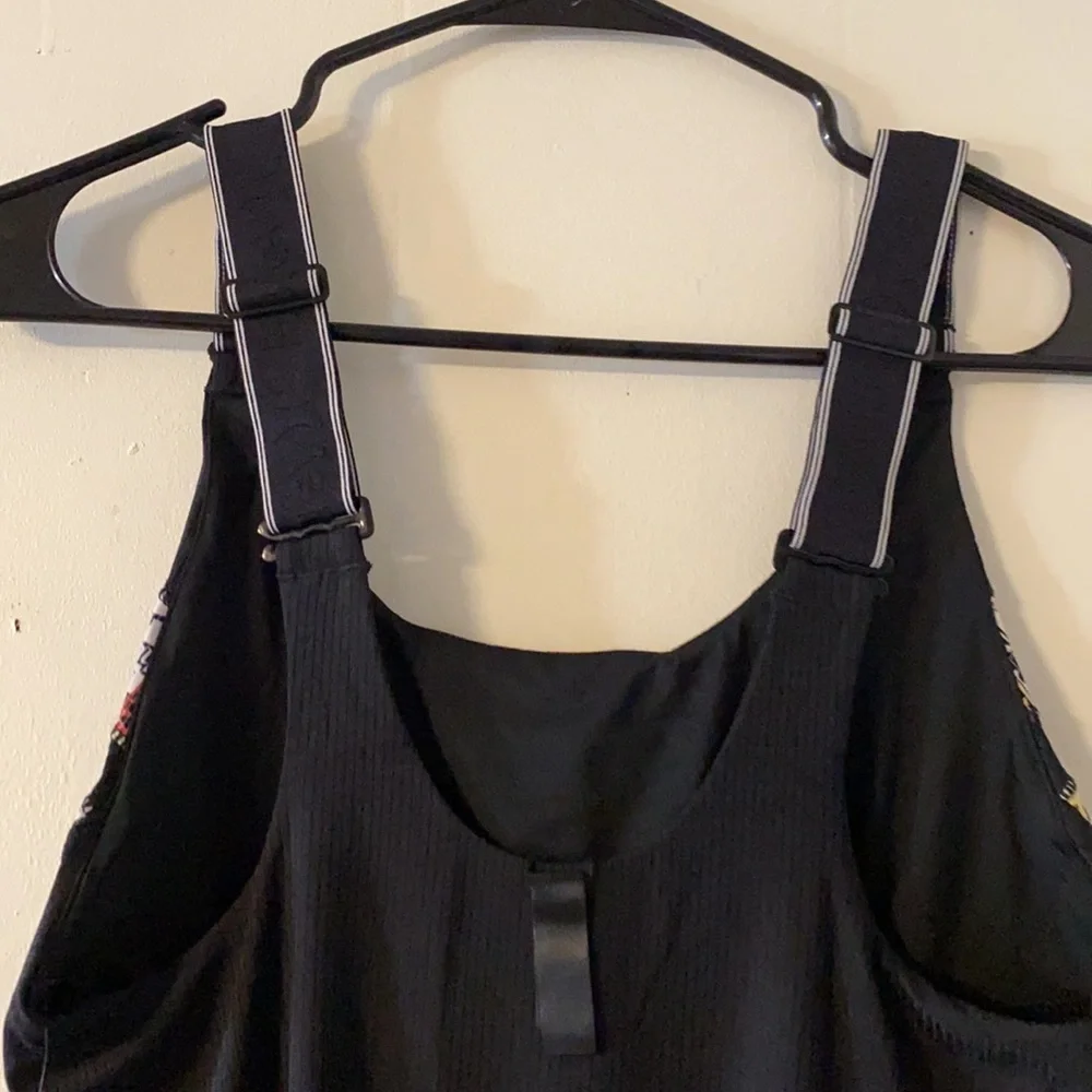 Hurley women’s quick Dry swimsuits bodysuit - Picture 4 of 5